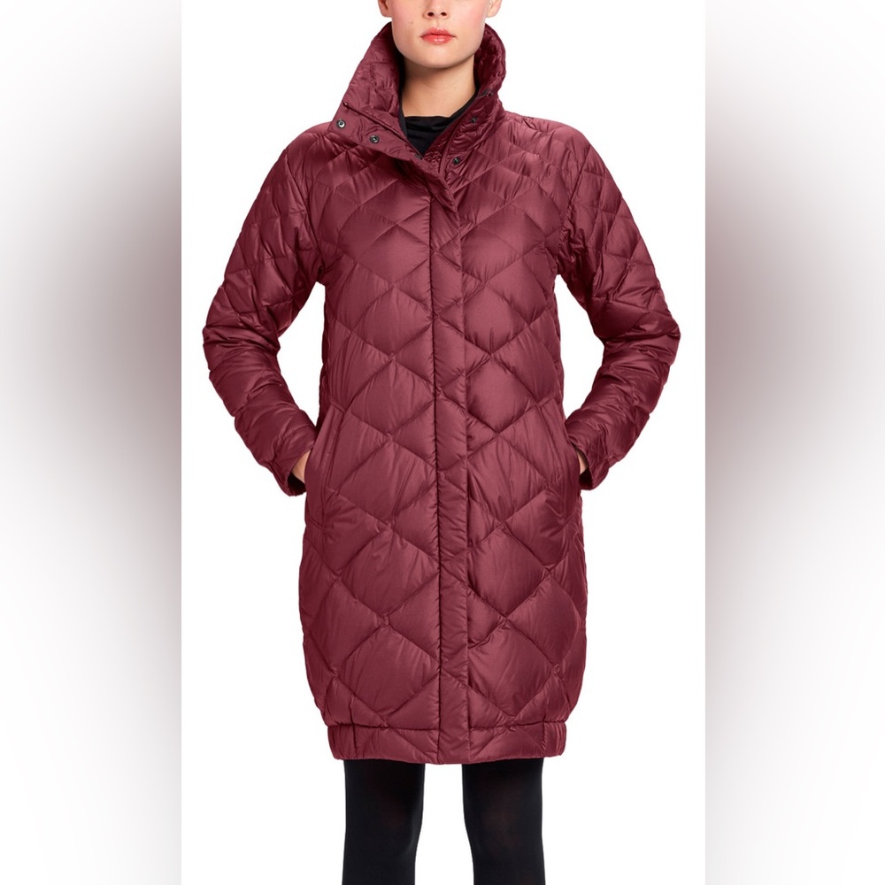 NAU
Cocoon Down Trench Jacket - Women's